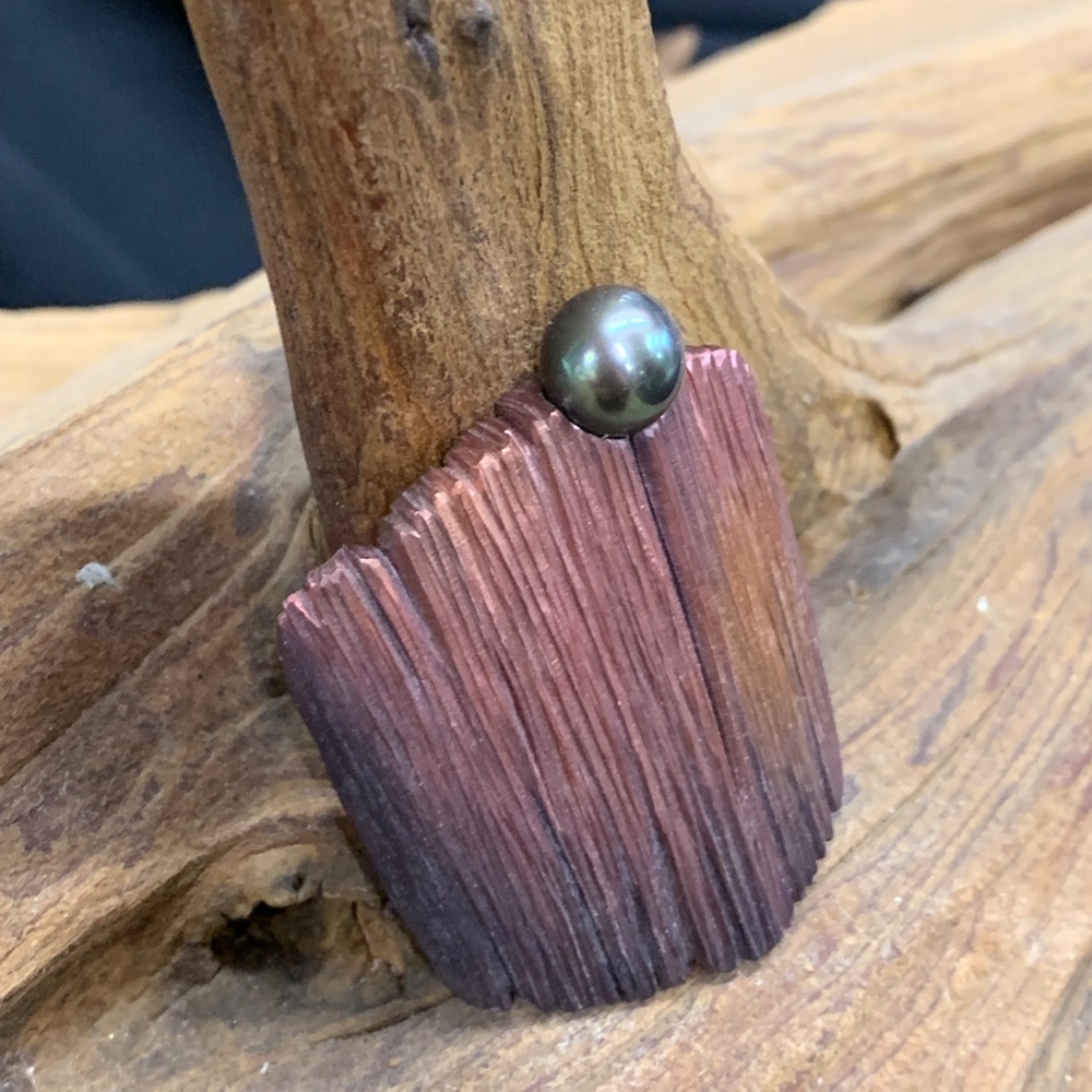 Designer Pin - Picture 2 of 5